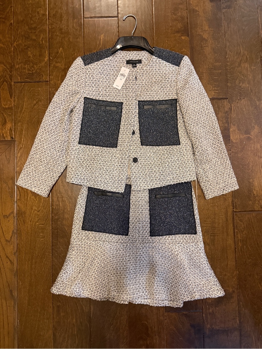 Two-Piece Tweed Skirt Suit Size 00 NWT